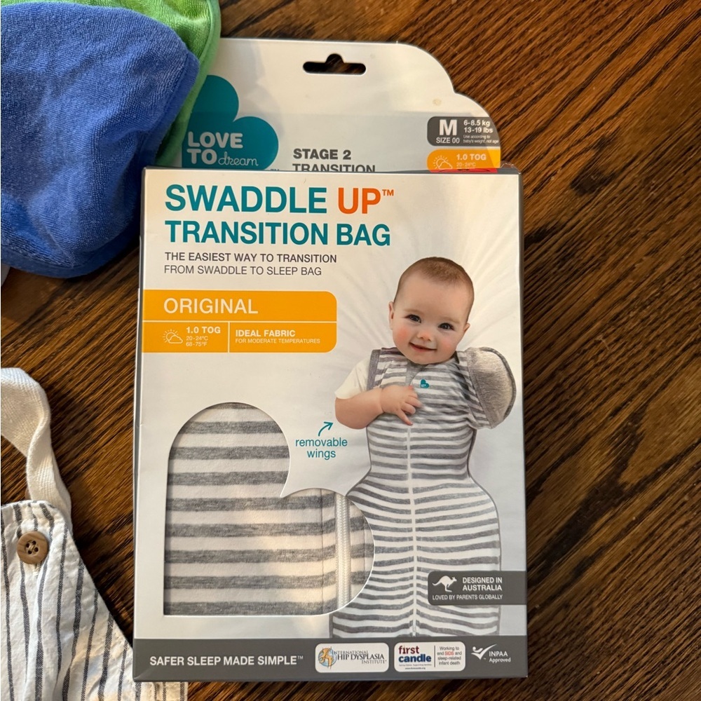 6 M Cloth Bundle W Sleep Sack & Socks - Picture 3 of 8